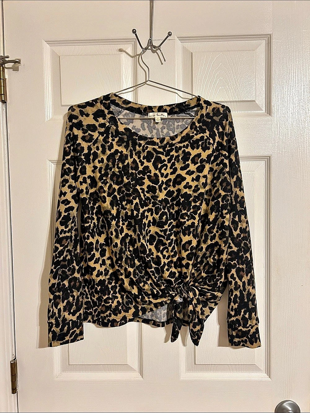 nine britton Billie Tie Front Brushed Knit Top Brown & Black Small